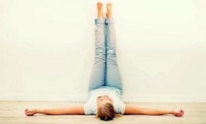 每天抬腿20分鐘好處多多