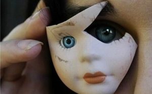 家庭的裂痕與創傷需要更長的時間療癒