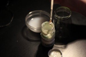 油漆瓶罐