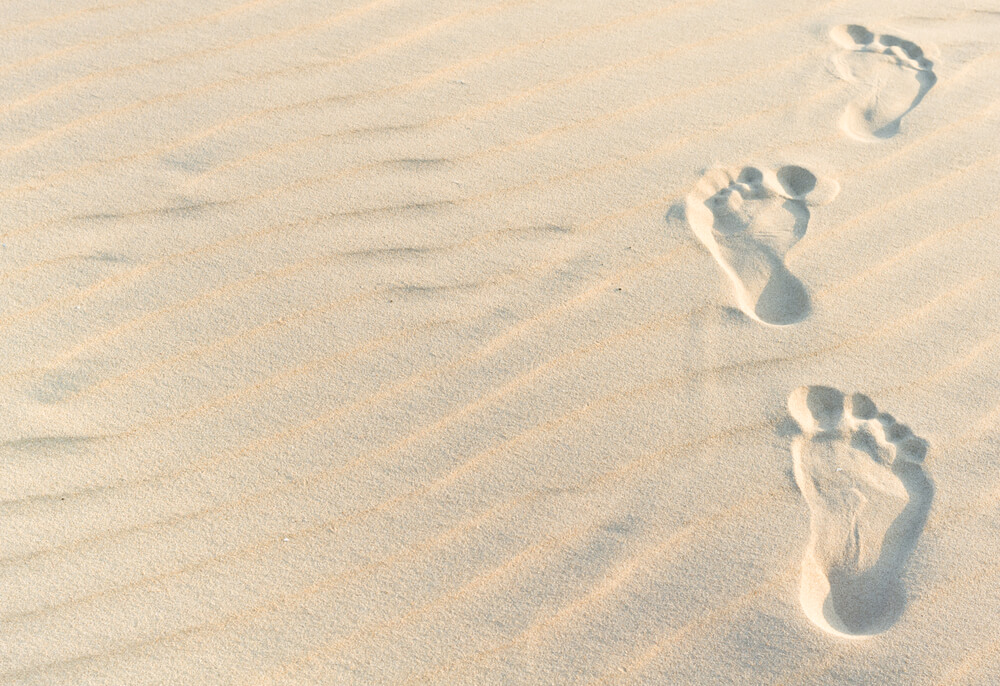沙中的腳印