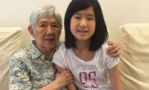 12歲小女生開發手機軟體跟失智症奶奶溝通