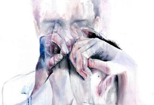 男人哭泣