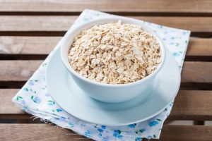 你知道燕麥有助於控制膽固醇嗎？