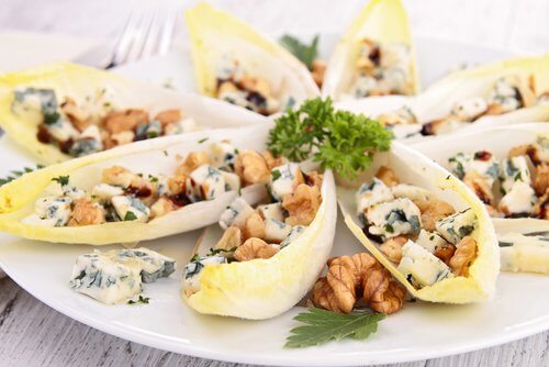 菊苣、藍紋乳酪、核桃