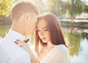 愛上一個已經有伴侶的人