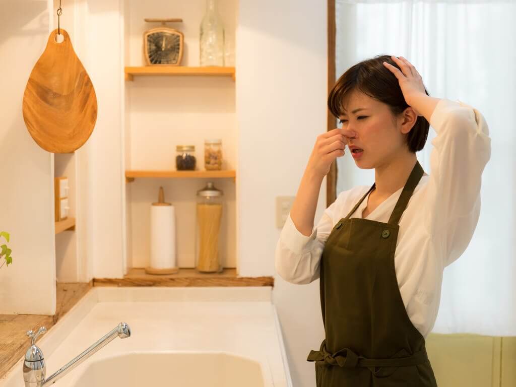 消除廚房臭味的技巧
