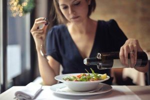 6種你不應該包含在飲食當中的食物