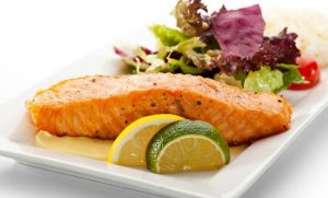 美味鮭魚佐檸檬醬