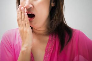 學習如何用天然方式有效治療口臭