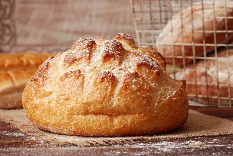 學會做簡單又美味的義大利麵包