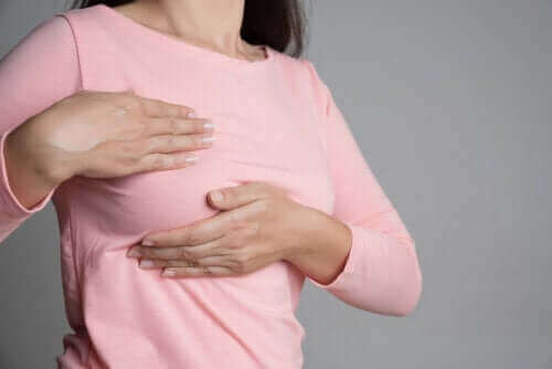 乳房疼痛與生理期